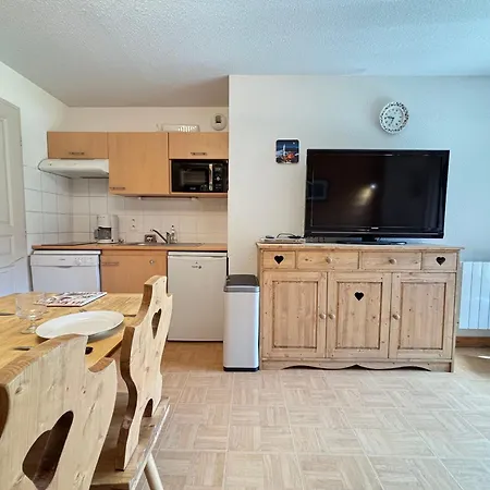 Cosy Avec Balcon, Au Pied Des Pistes, Piscine, Parking, A - Fr-1-505-110 *